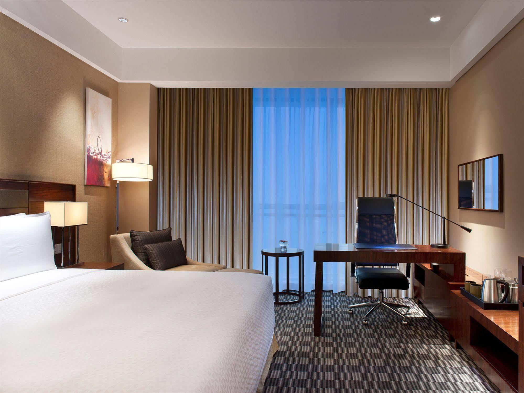 Four Points By Sheraton Taicang Exterior photo